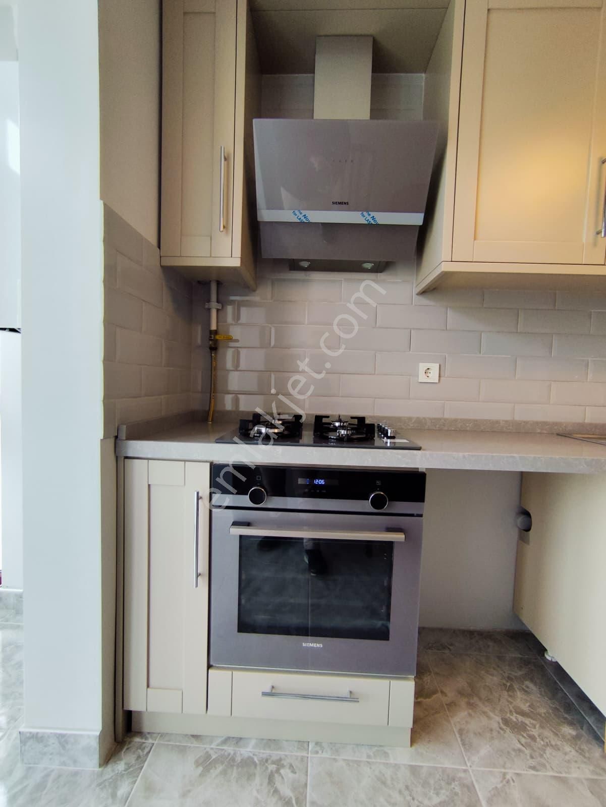 Mertcan Dan Cumhuriyet Mah İçi Full Yenilenmiş 2+1 Ankastreli - İskanlı - Görsel 12