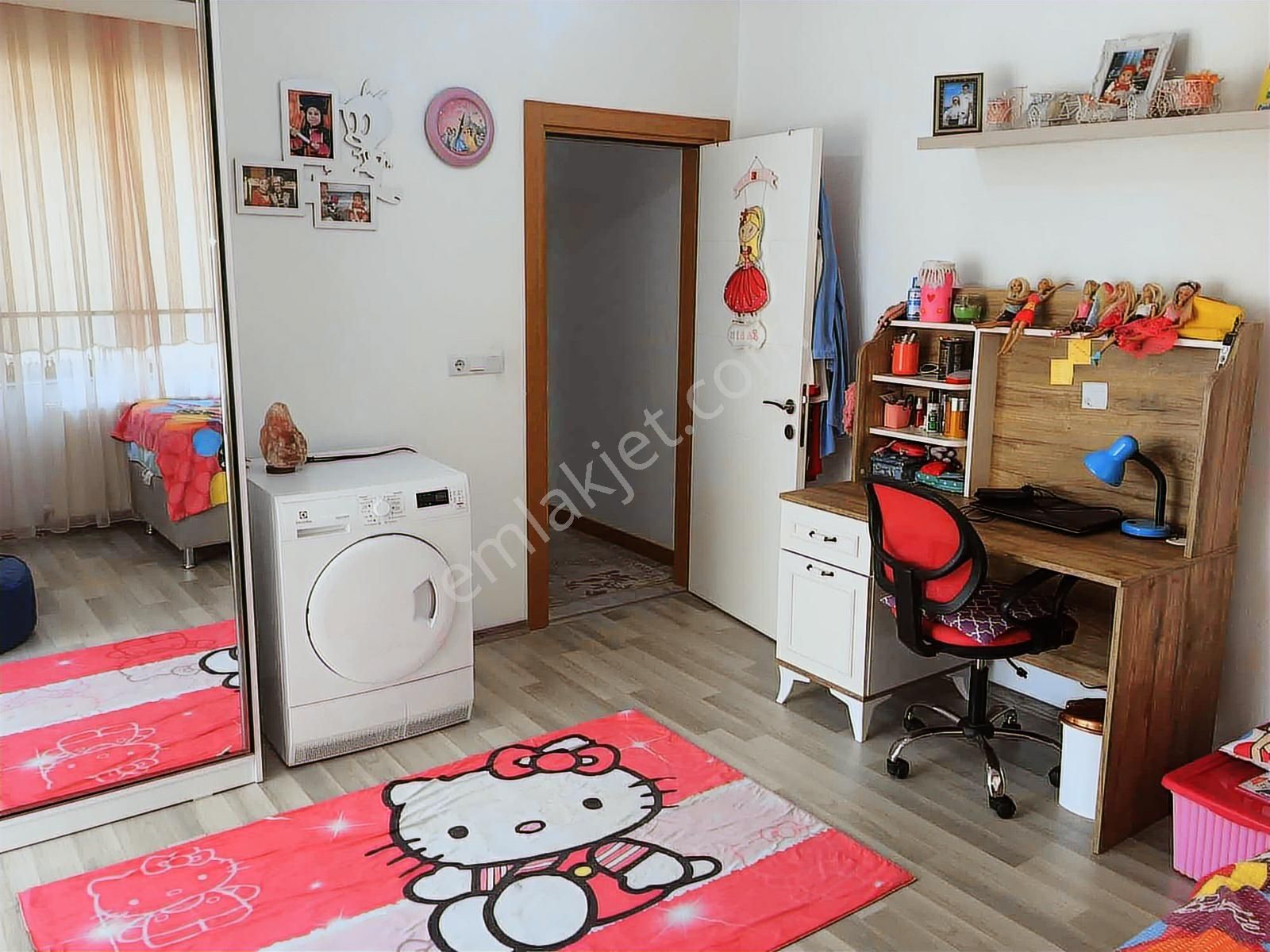 Ç.tepe Yolu Üzerinde Bağcı Sitesi'nde Satılık 3 + 1 Daire - Görsel 8