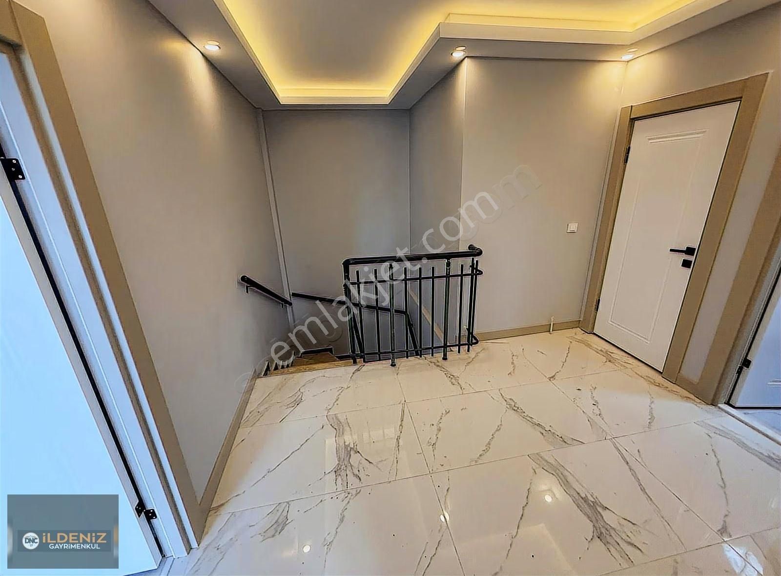 ⫸ildenizden Fevzi Çakmak 3+1 Teras Katında Daire仺