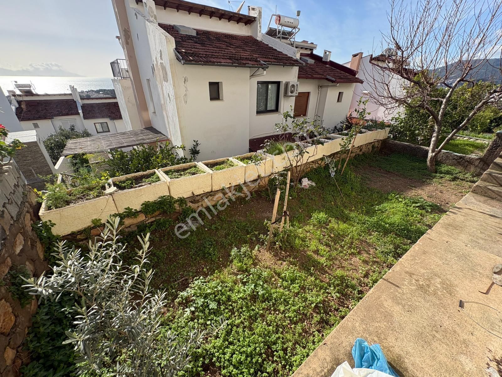 Rota Emlak'tan Gümüldürde Havuzlu Site İçinde Satılık 3+1 Villa - Görsel 34