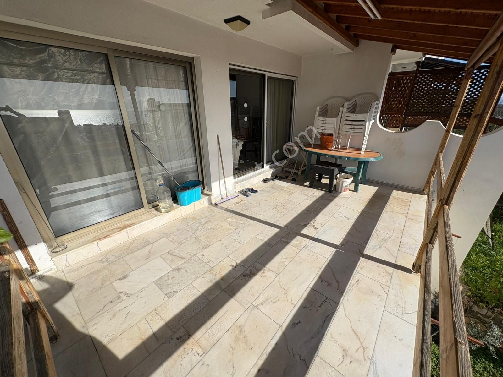 Rota Emlak'tan Gümüldürde Havuzlu Site İçinde Satılık 3+1 Villa - Görsel 24