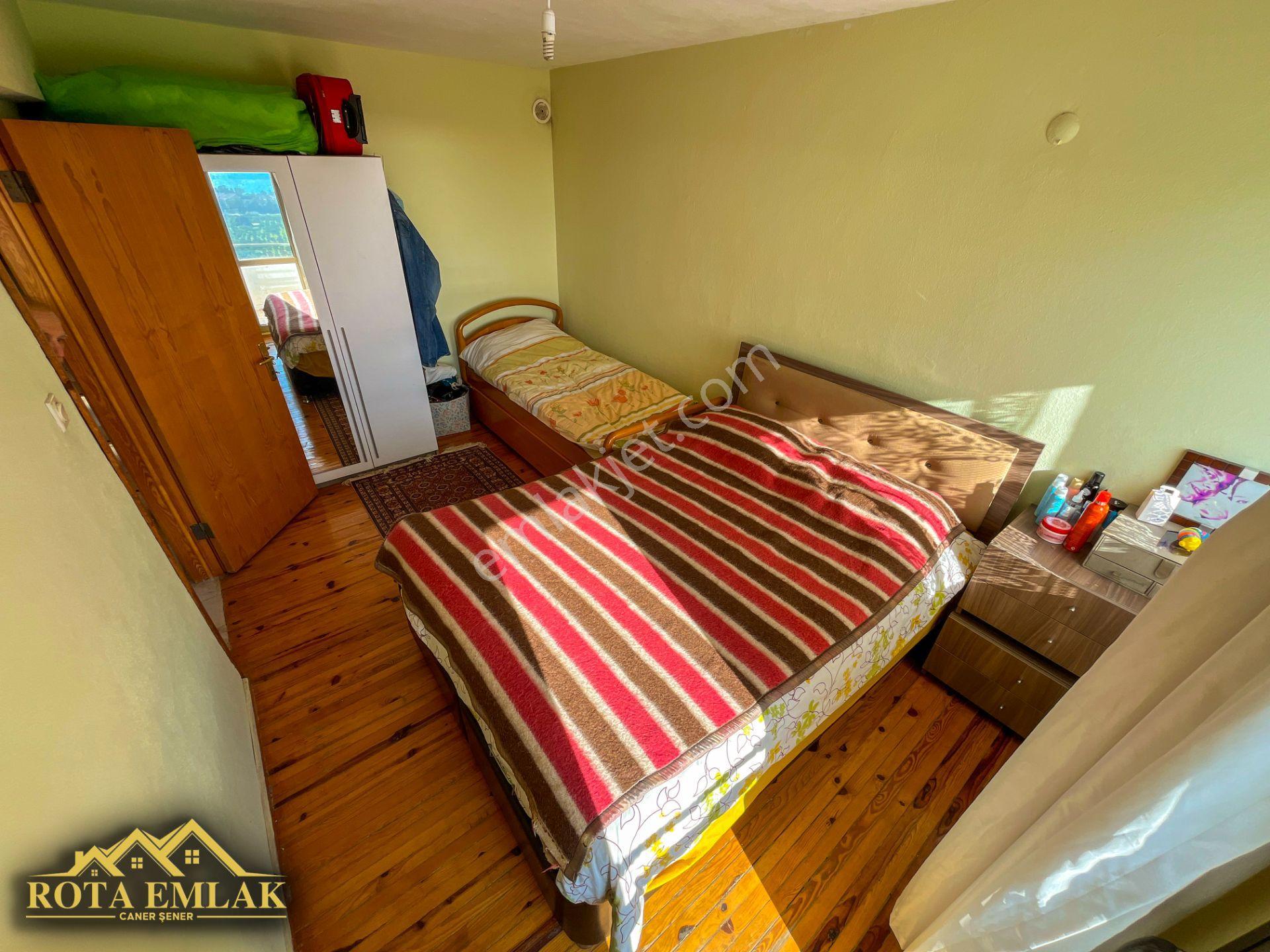 Rota Emlak'tan Gümüldürde Havuzlu Site İçinde Satılık 3+1 Villa - Görsel 9