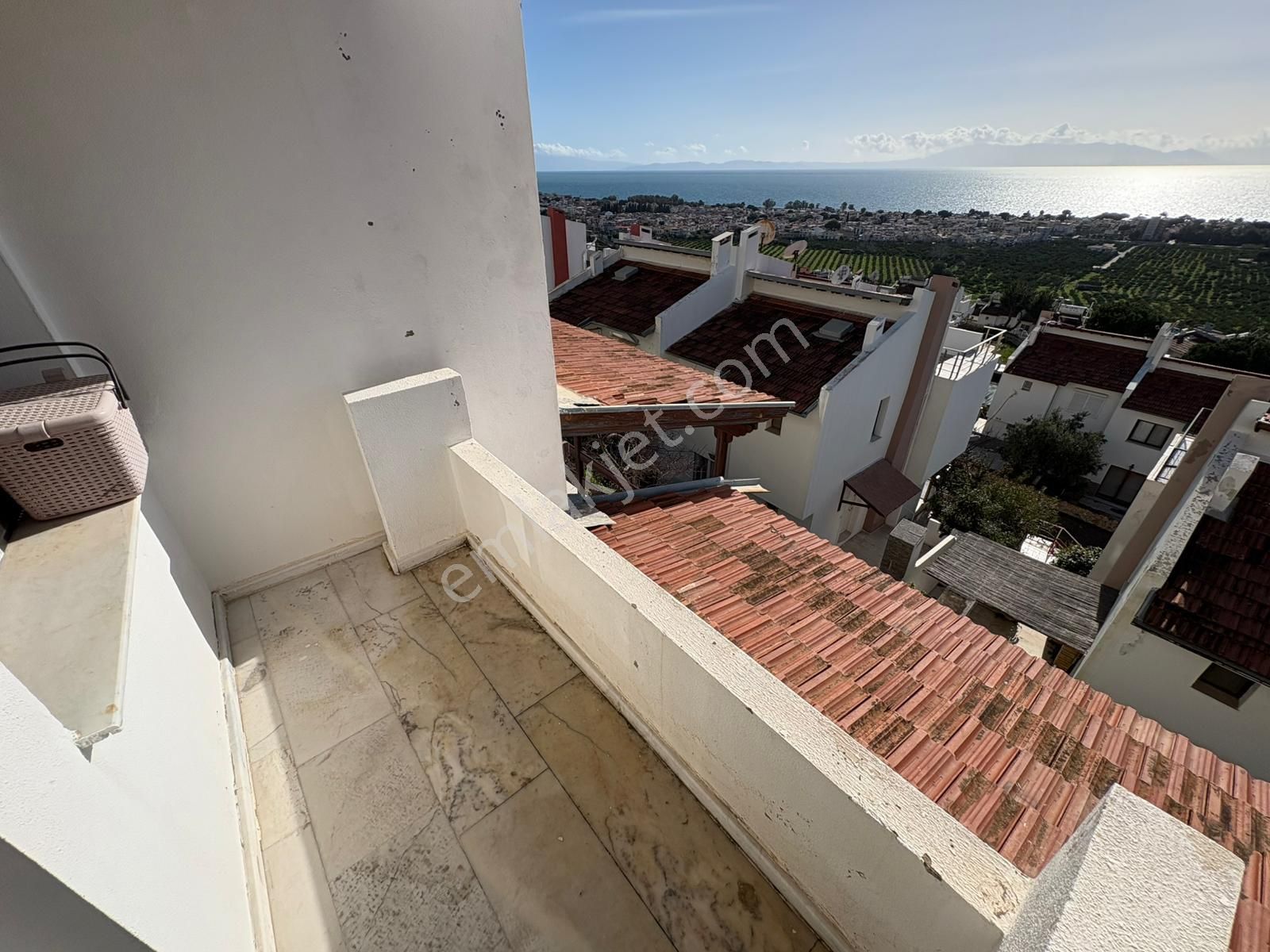 Rota Emlak'tan Gümüldürde Havuzlu Site İçinde Satılık 3+1 Villa - Görsel 21