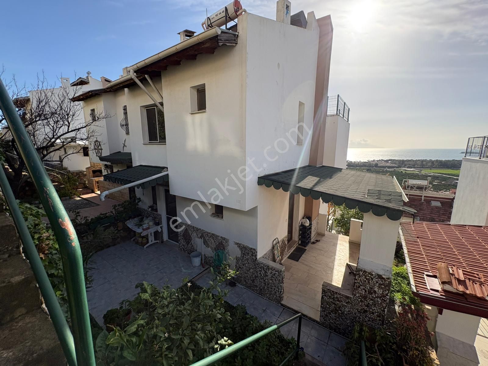 Rota Emlak'tan Gümüldürde Havuzlu Site İçinde Satılık 3+1 Villa - Görsel 35