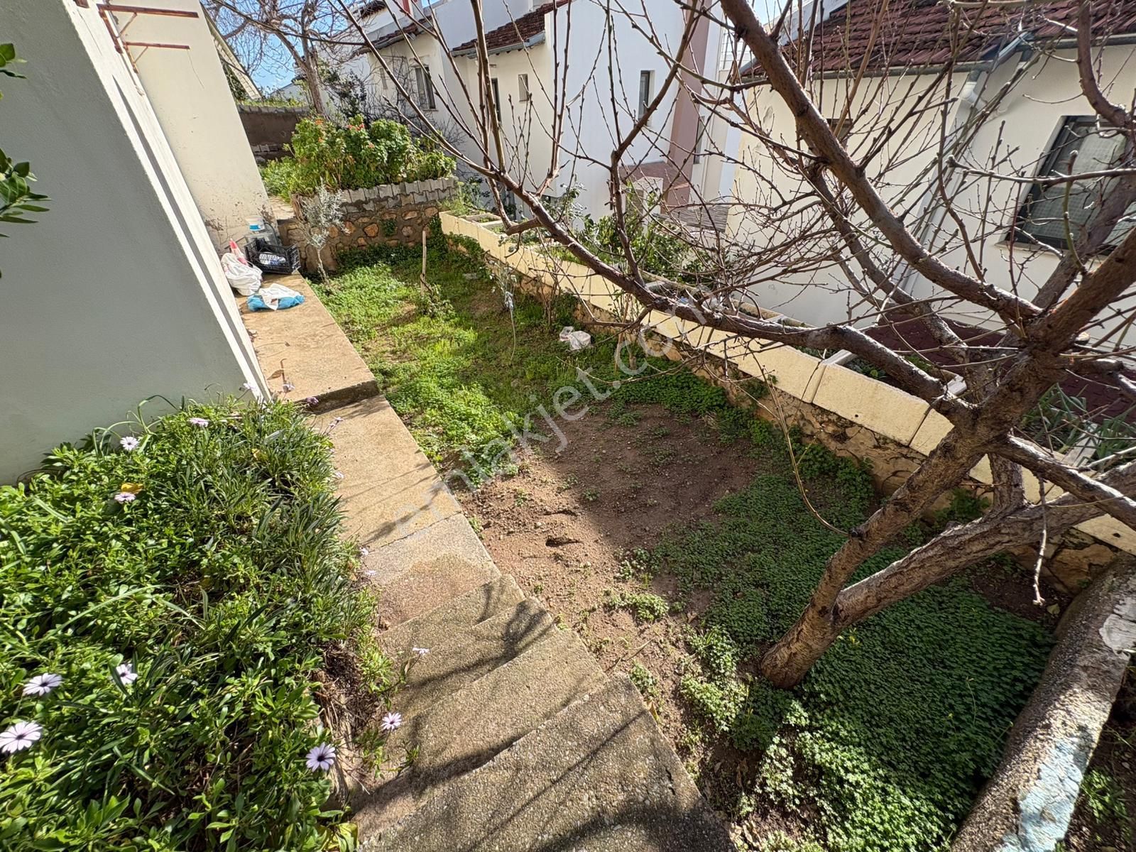 Rota Emlak'tan Gümüldürde Havuzlu Site İçinde Satılık 3+1 Villa - Görsel 19