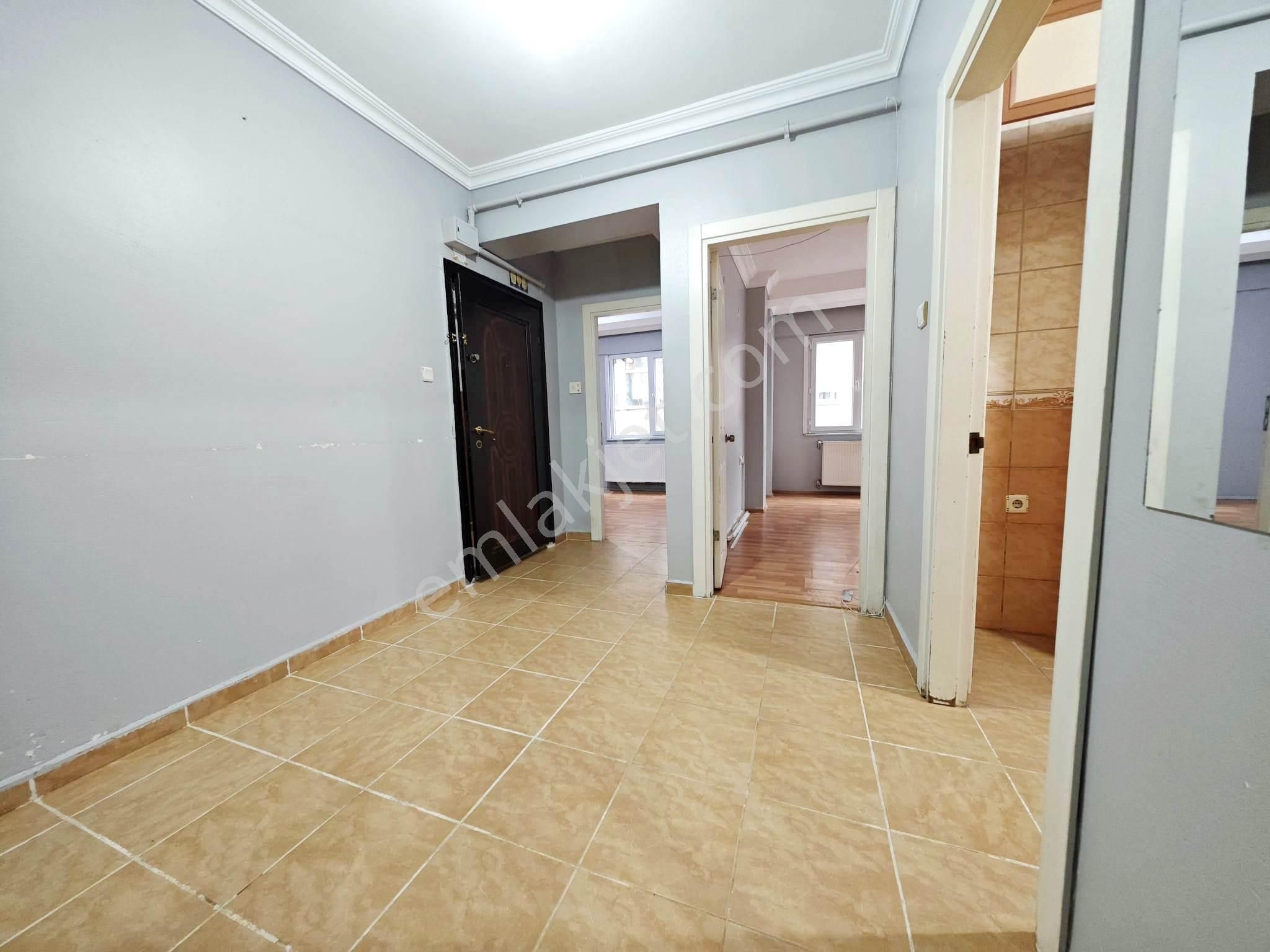 Fatih Emlak Tan Çakmak Duragı Yakını 3 Kat 2+1 Krediye Uygun Asansörlü Daire - Görsel 7