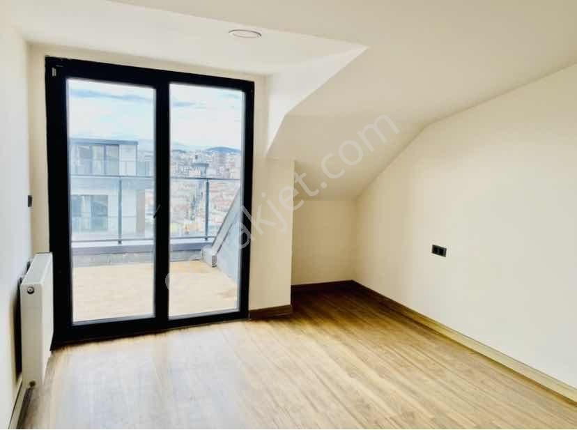 Tuzla Wema Projesinde Dubleks Daire Harika - Görsel 21