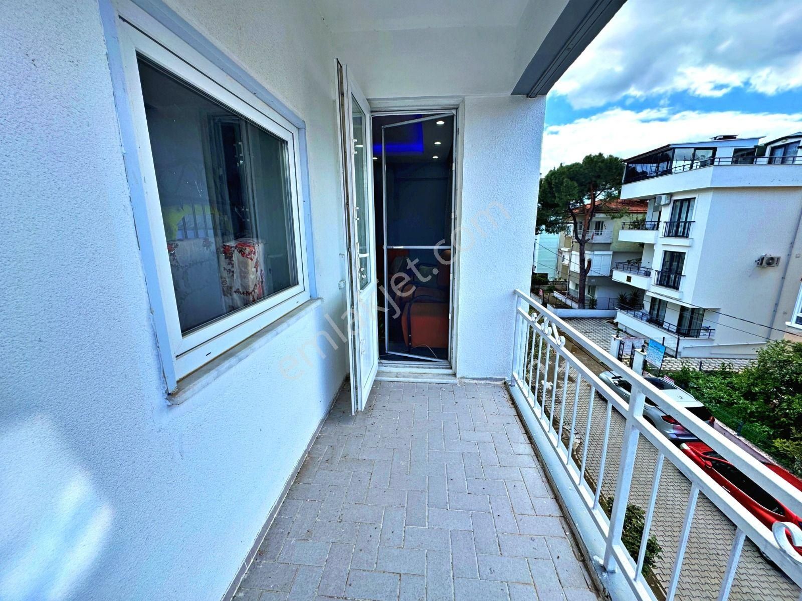 Aygülden Akçay Merkez'de Kordona Ve Denize Çok Yakın Full Eşyalı Ön Cephe Masrafsız 2+1satılık Daire - Görsel 34