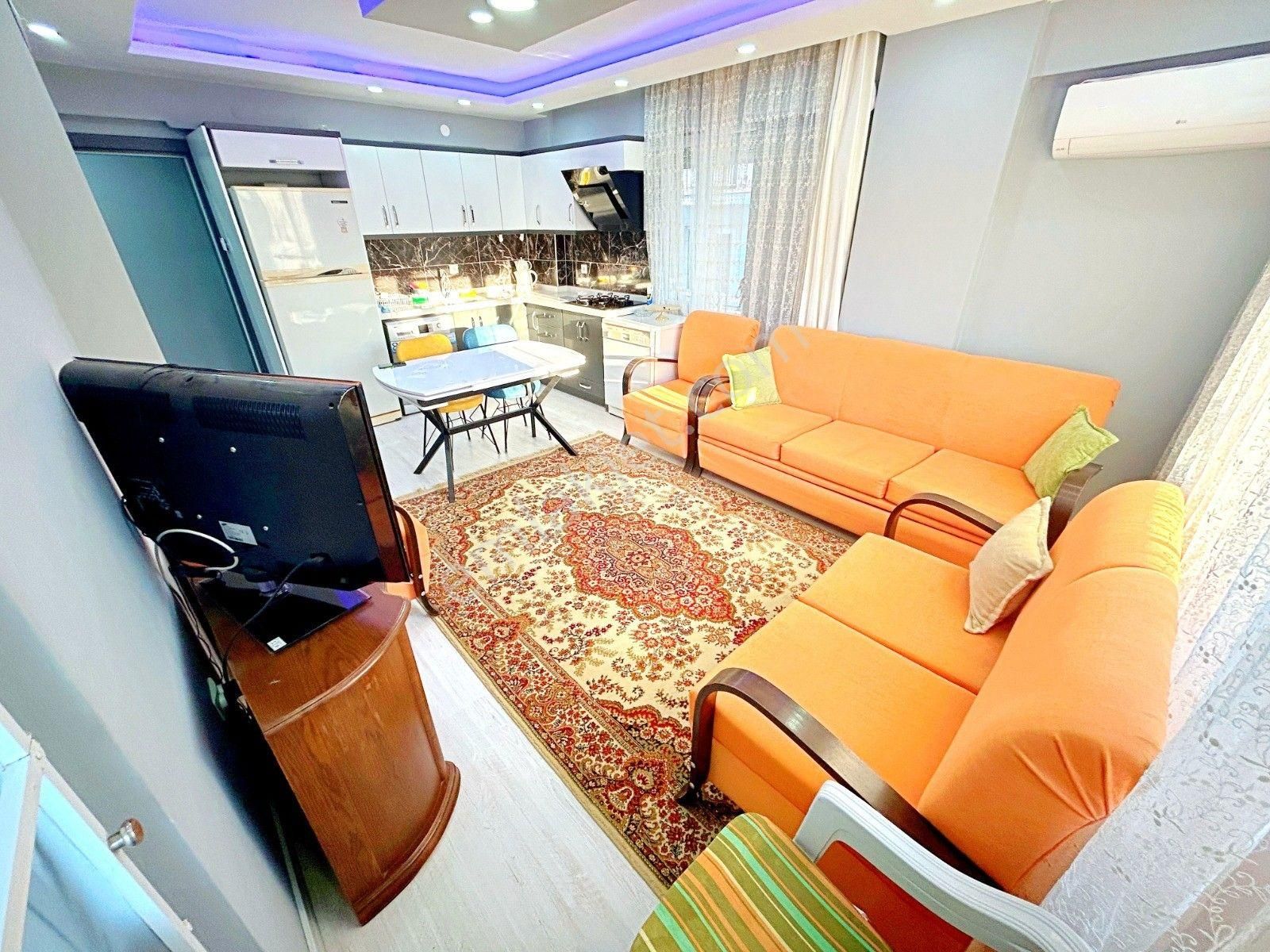 Aygülden Akçay Merkez'de Kordona Ve Denize Çok Yakın Full Eşyalı Ön Cephe Masrafsız 2+1satılık Daire - Görsel 6