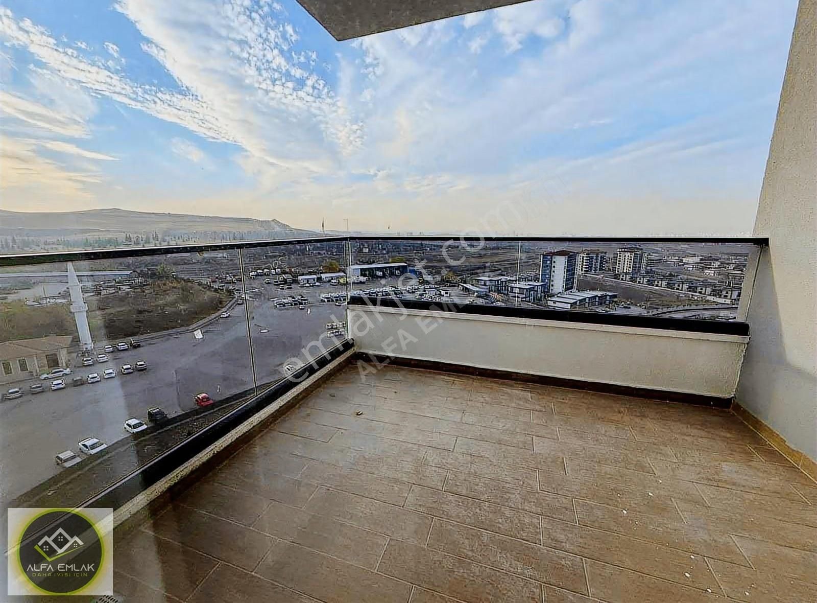 Alfa'dan Bağlıca'da !! Bulvar Üzeri Şehir Manzaralı Mükemmel 4+1