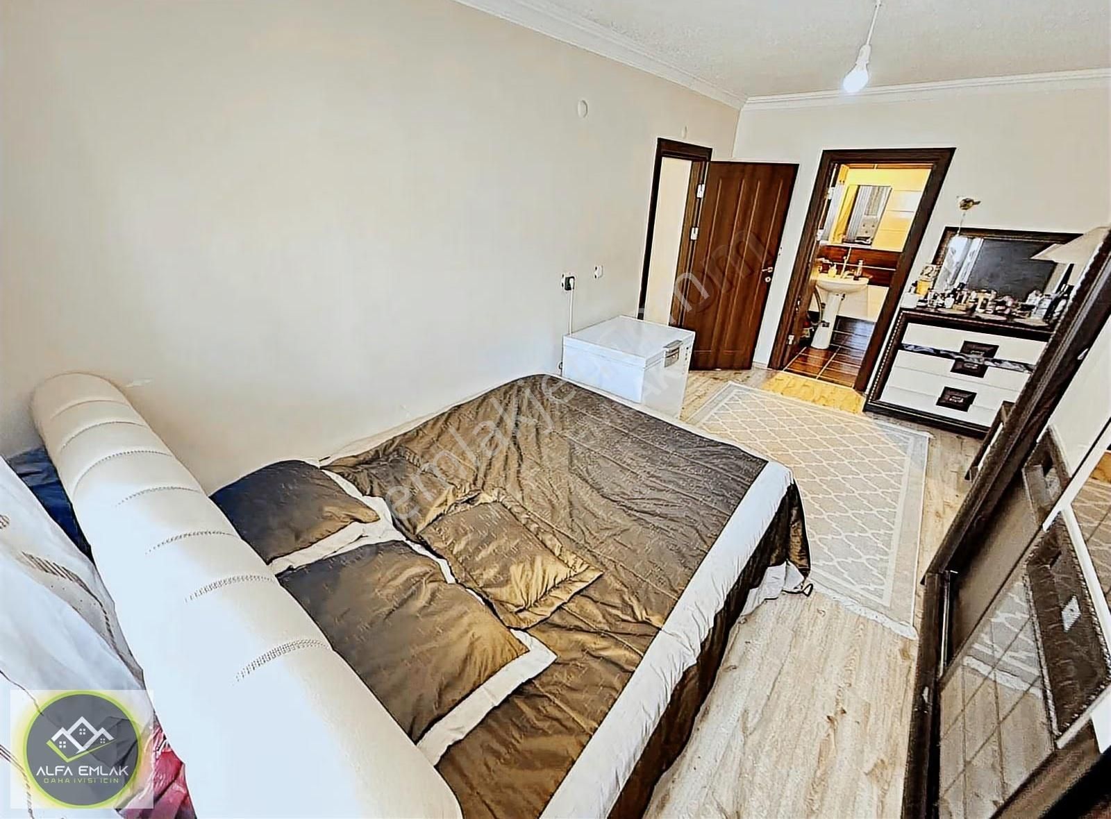 Alfa'dan Yeşilova'da !!! Geniş Daire Sevenlere 3+1 Ön Cephe !!! - Görsel 11