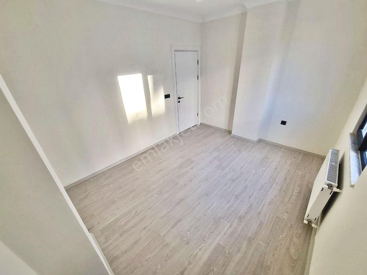 👉aygülden Burhaniye'de Ayrı Mutfak Doğalgazlı Ebeveyn Banyolu Ön Cephe Ara Kat 2+1 Satılık Daire - Görsel 24