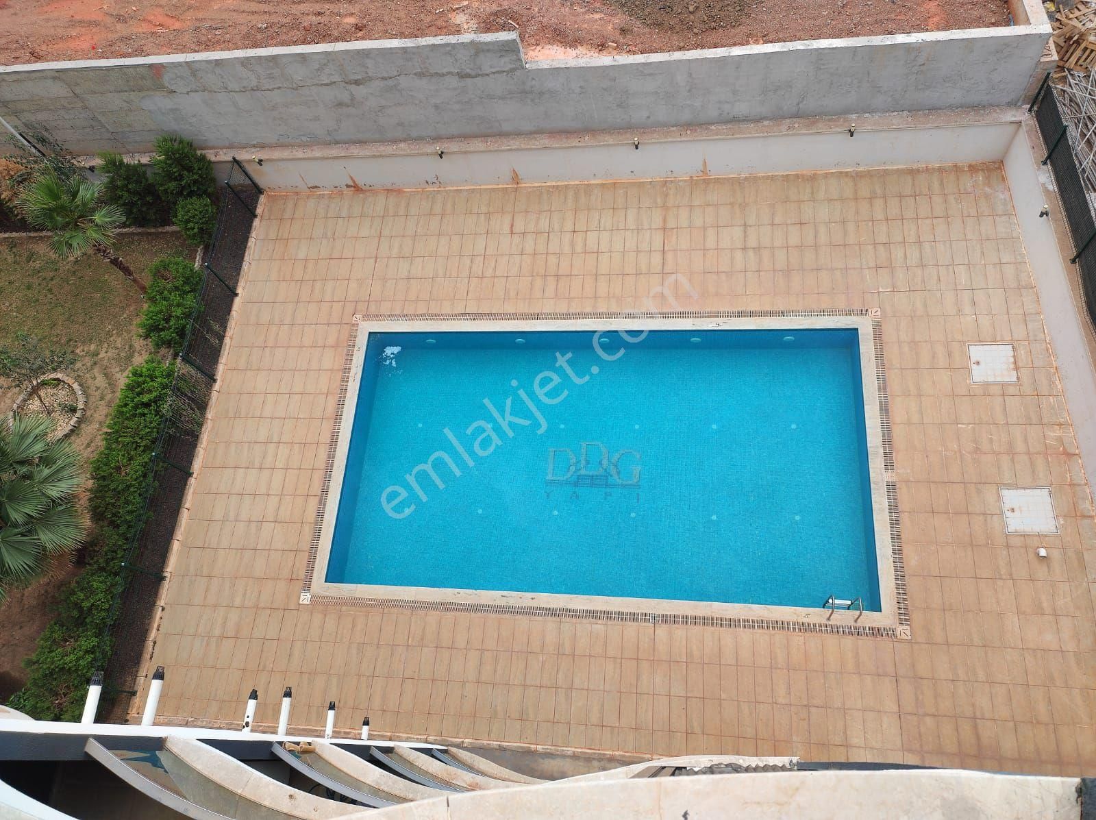 3+1 Balkonlu Ferah Daire - Görsel 12