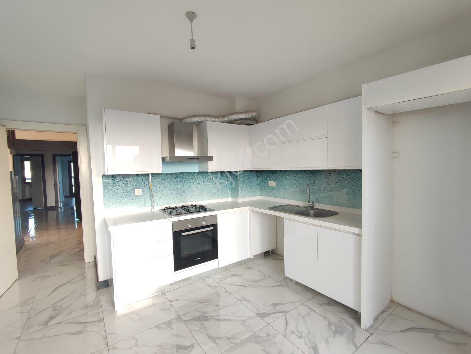 3+1 Balkonlu Ferah Daire - Görsel 21