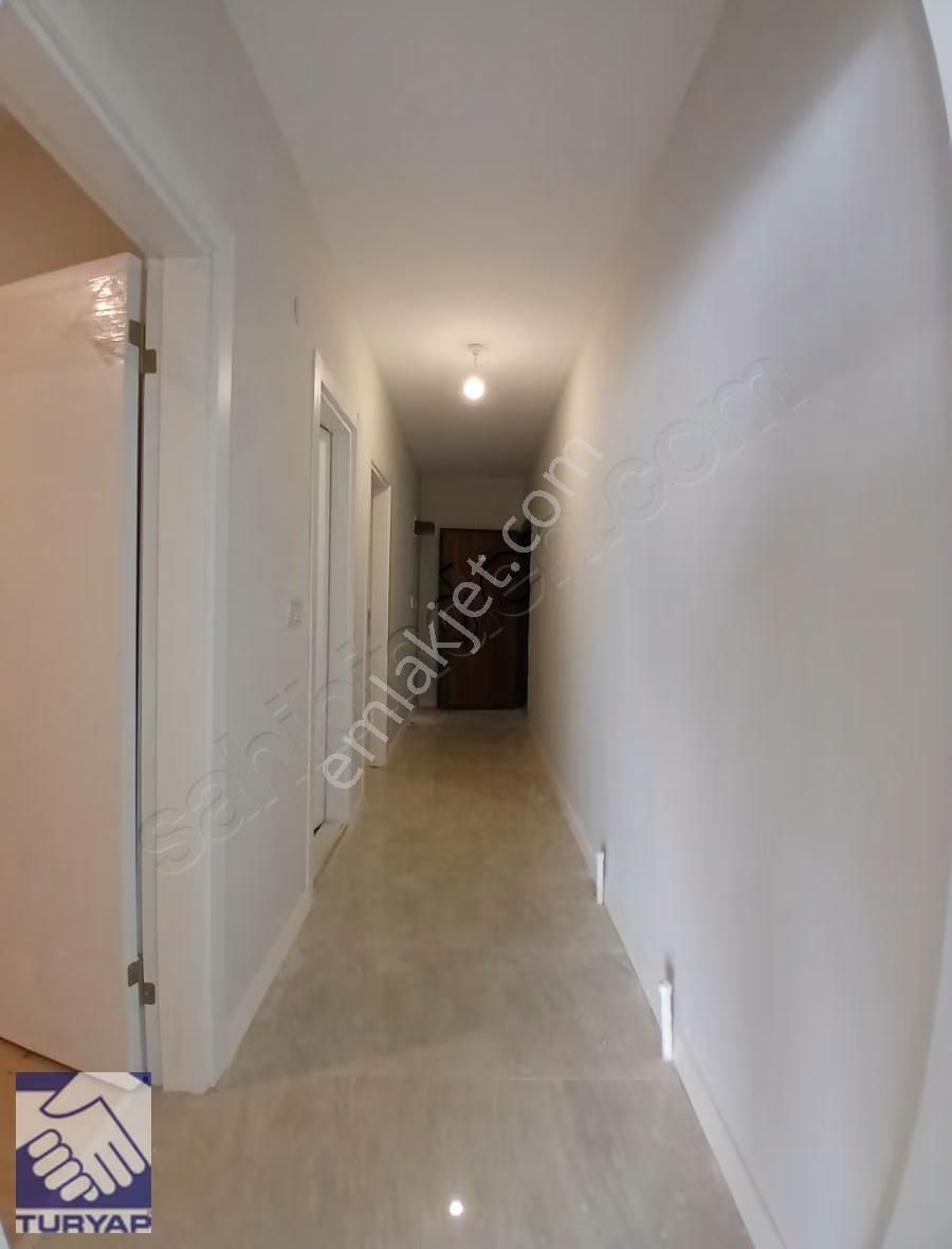 Kuşadasında Sahile 3 Dakika Yürüme Mesafesinde Kiralık 1+1 Daire - Görsel 15