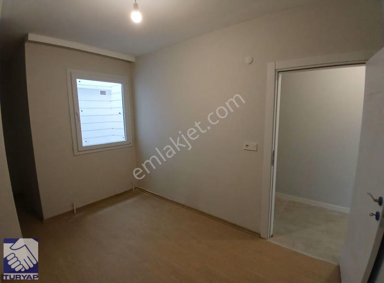 Kuşadasında Sahile 3 Dakika Yürüme Mesafesinde Kiralık 1+1 Daire - Görsel 11