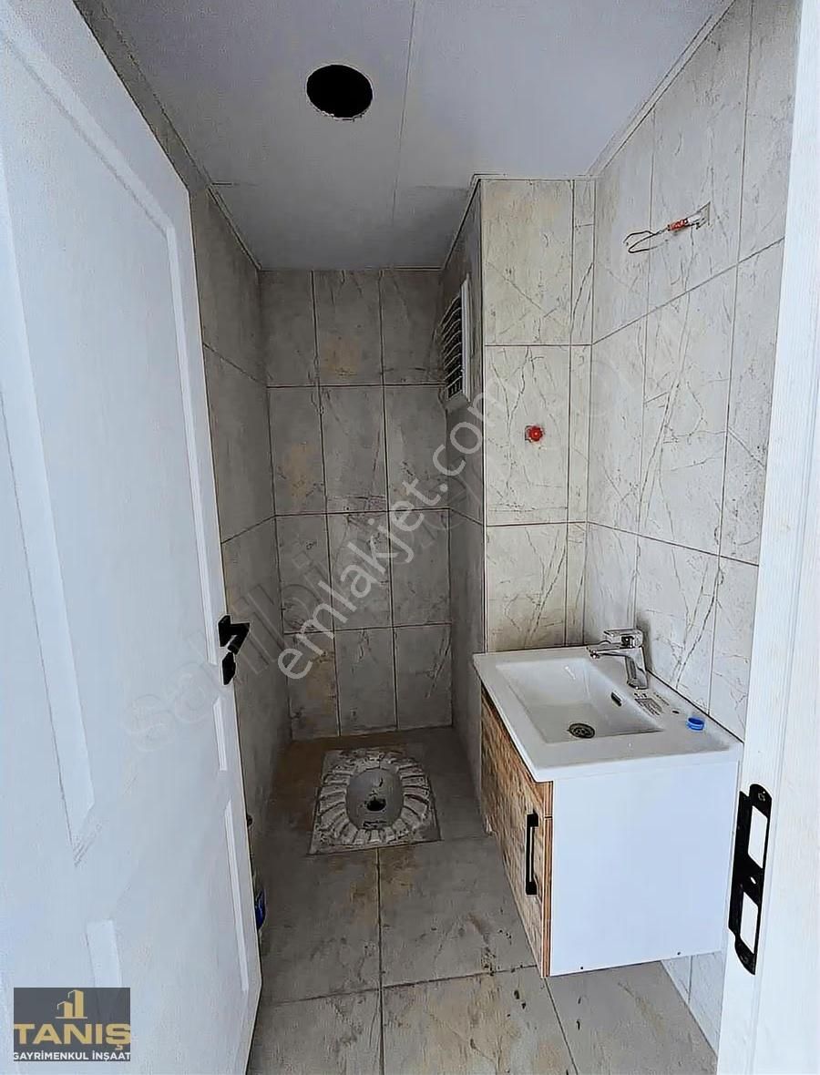 Yüreğir Çamlıbel Mah Satlık 3+1 Geniş Oturumlu İskanlı Daire - Görsel 16