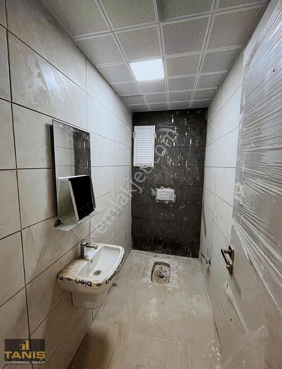 Yüreğir Ş.e.a Mah Yeni Yaplan Toki De Satlık 3+1 Geniş Ve Daire - Görsel 4