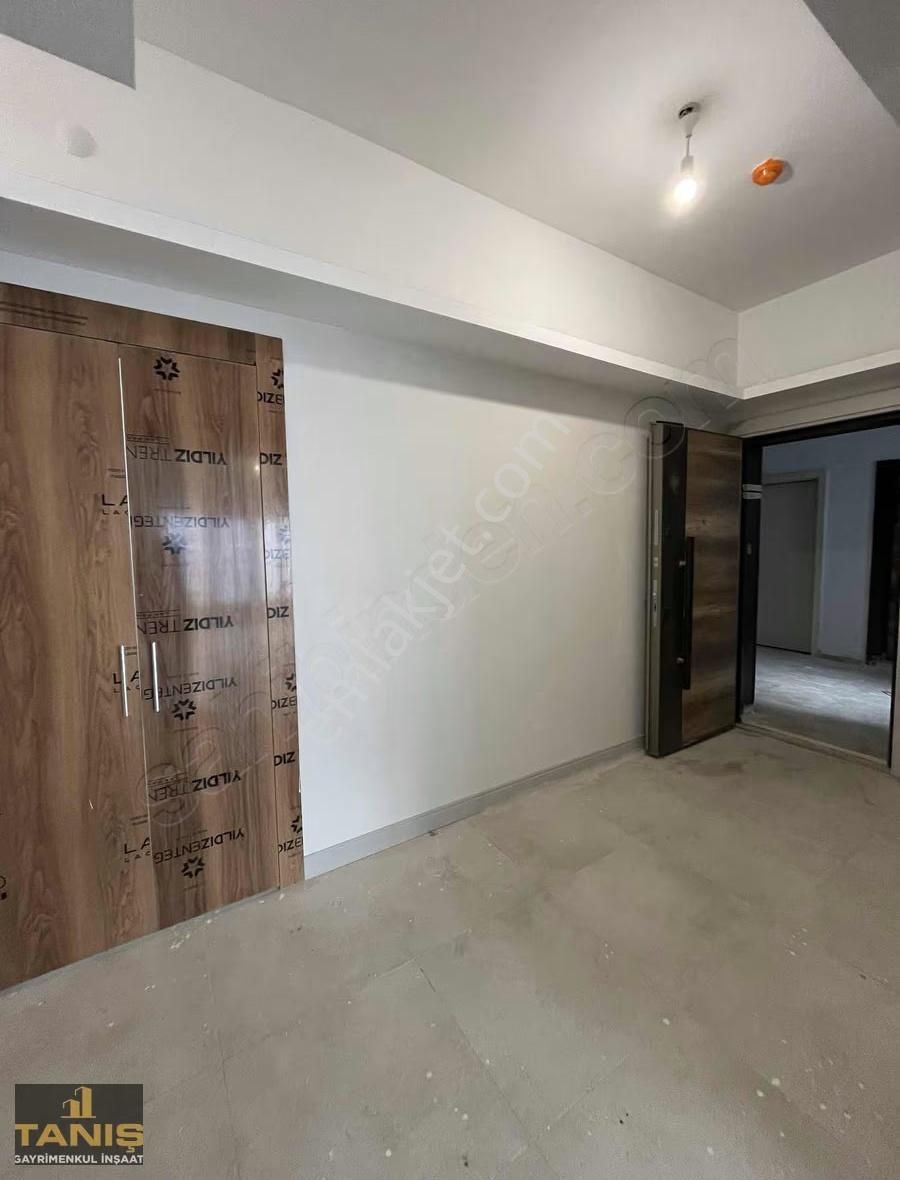 Yüreğir Ş.e.a Mah Yeni Yaplan Toki De Satlık 3+1 Geniş Ve Daire - Görsel 8