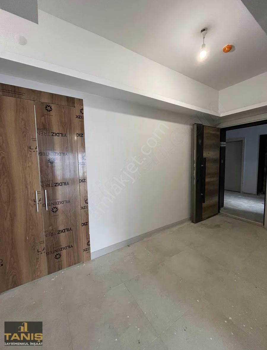 Yüreğir Ş.erkut Akbay Mah Kiralık 3+1yerden Isıtmalı Geniş Daire - Görsel 26