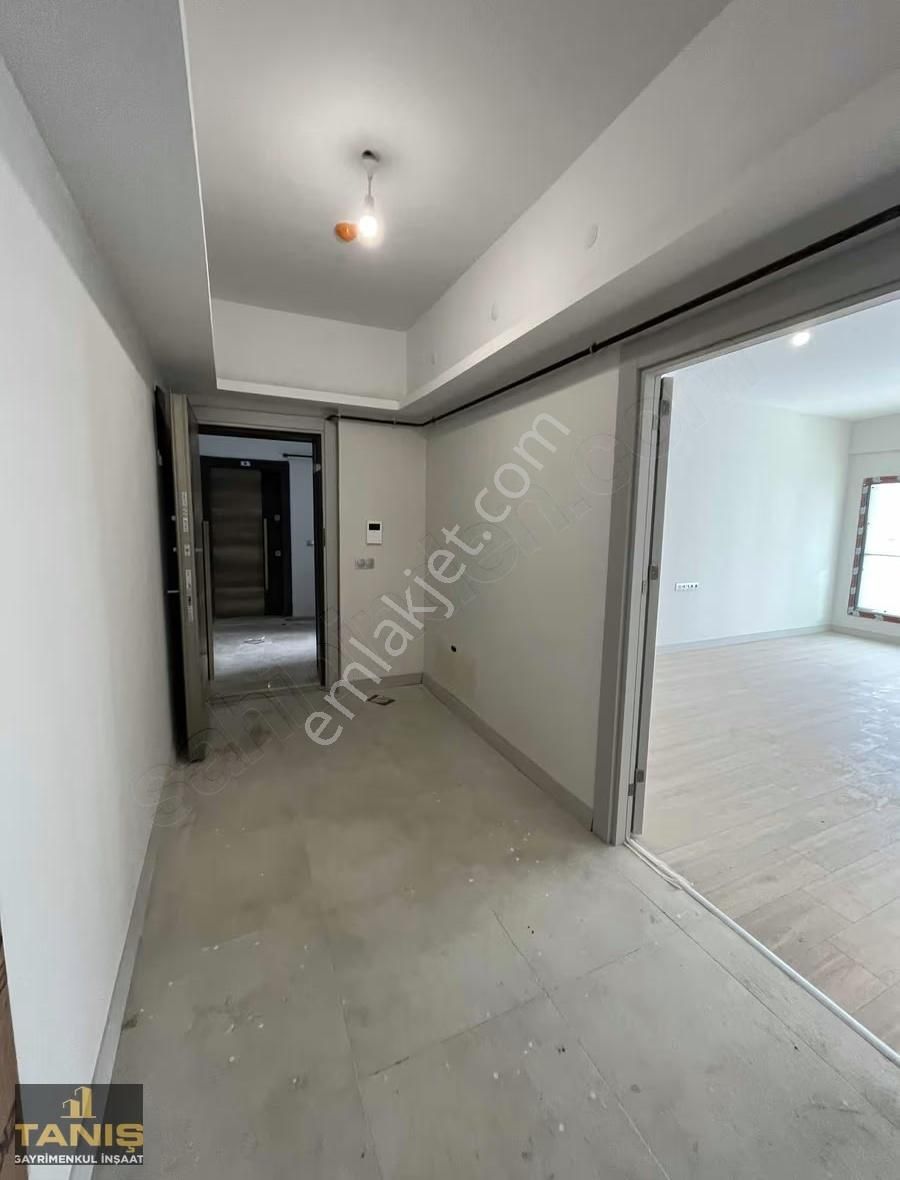 Yüreğir Ş.erkut Akbay Mah Kiralık 3+1yerden Isıtmalı Geniş Daire - Görsel 3