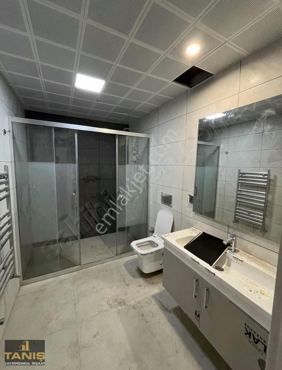 Yüreğir Ş.erkut Akbay Mah Kiralık 3+1yerden Isıtmalı Geniş Daire - Görsel 19