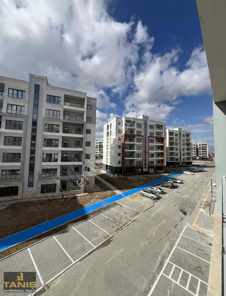 Yüreğir Ş.erkut Akbay Mah Kiralık 3+1yerden Isıtmalı Geniş Daire - Görsel 10