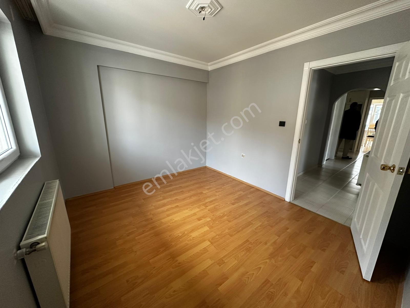 Osmangazide Asansörlü Geniş M2 Yapılı Kiralık Daire - Görsel 21