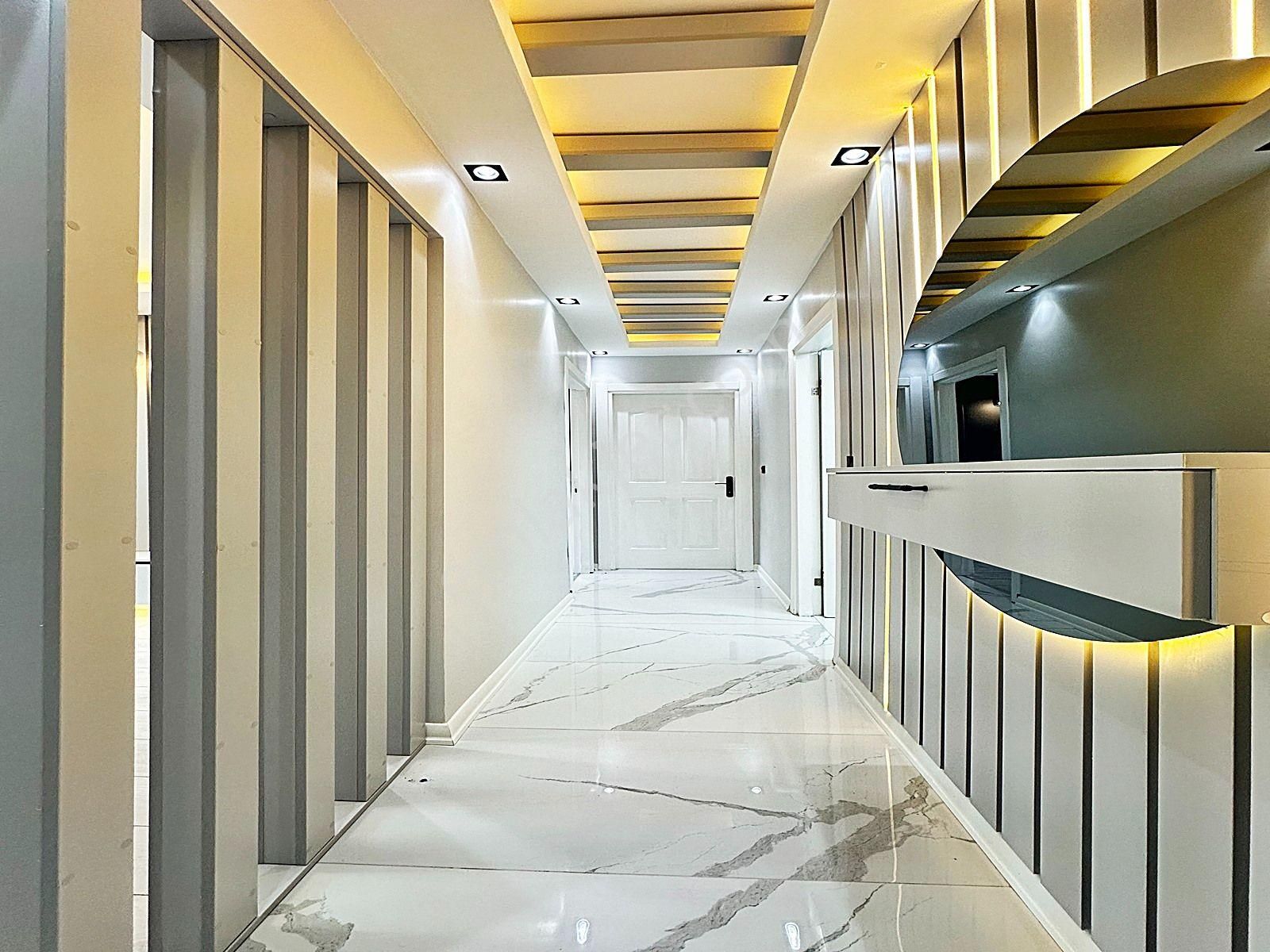 Havuzlu Güvenlikli Site İçinde 150m2 3+1 Acil Satılık Daire !!! - Görsel 20