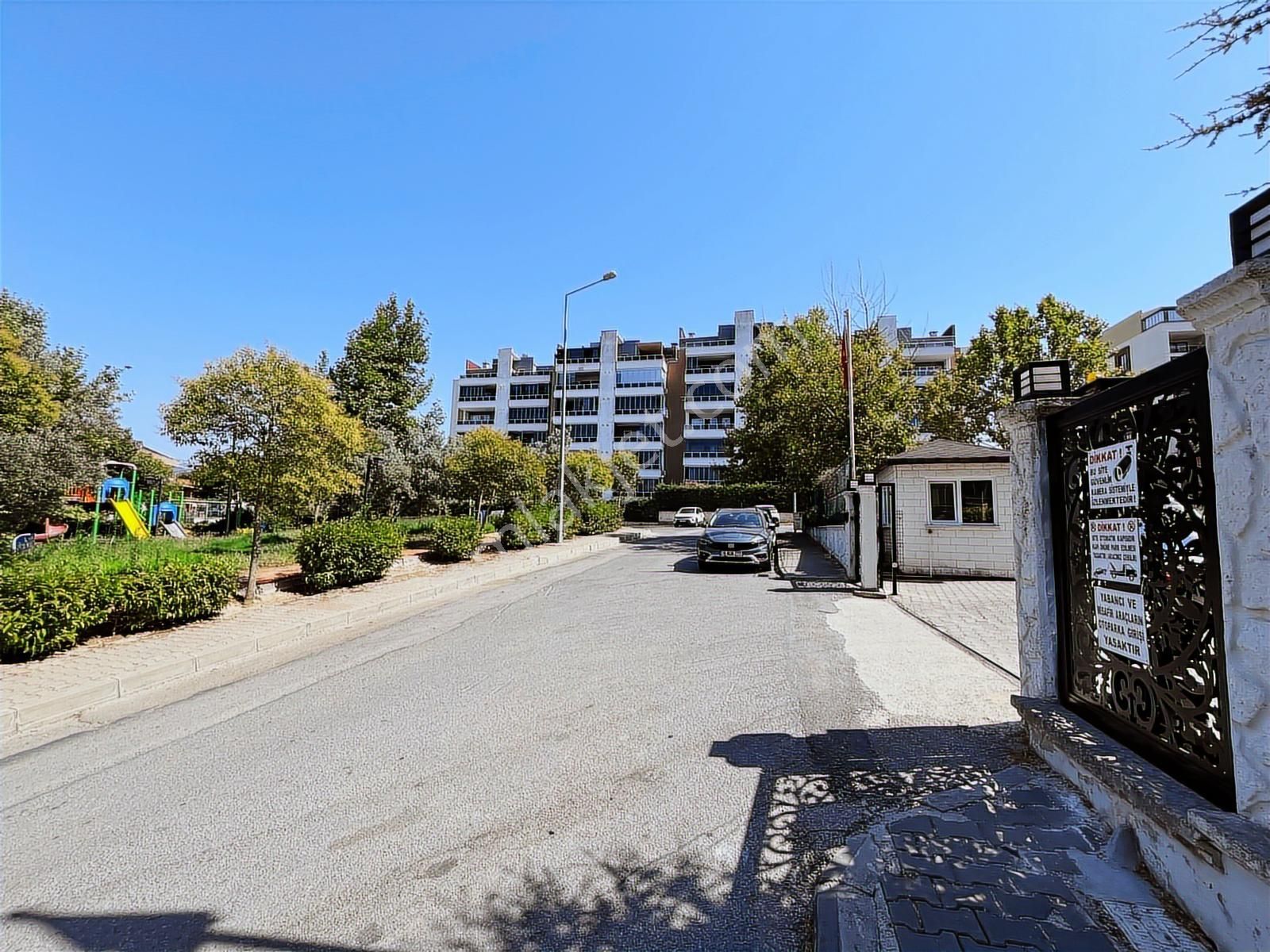 Kapital'den Burgaz Park 1 Evlerin'den 3+1 Satılık Daire - Görsel 2