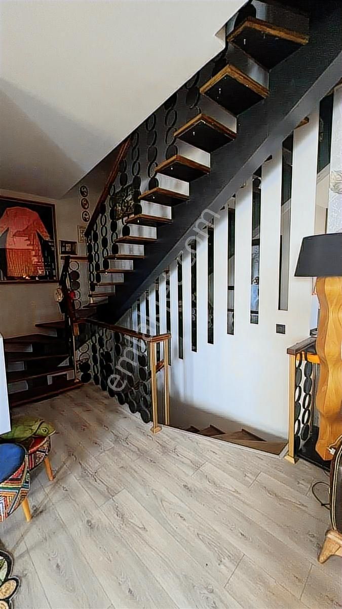 Kuşadası,marina Mevki,özel Havuzlu&jakuzi&sauna,acil Satılık Vil - Görsel 28