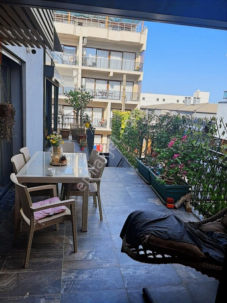 Kuşadası,marina Mevki,özel Havuzlu&jakuzi&sauna,acil Satılık Vil - Görsel 27
