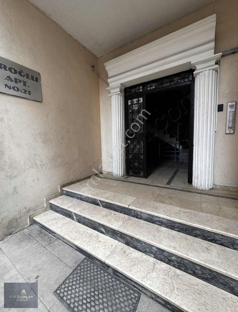 Gaziosmanpaşa Mahallesi Kiralık 2 + 1 Daire - Görsel 16