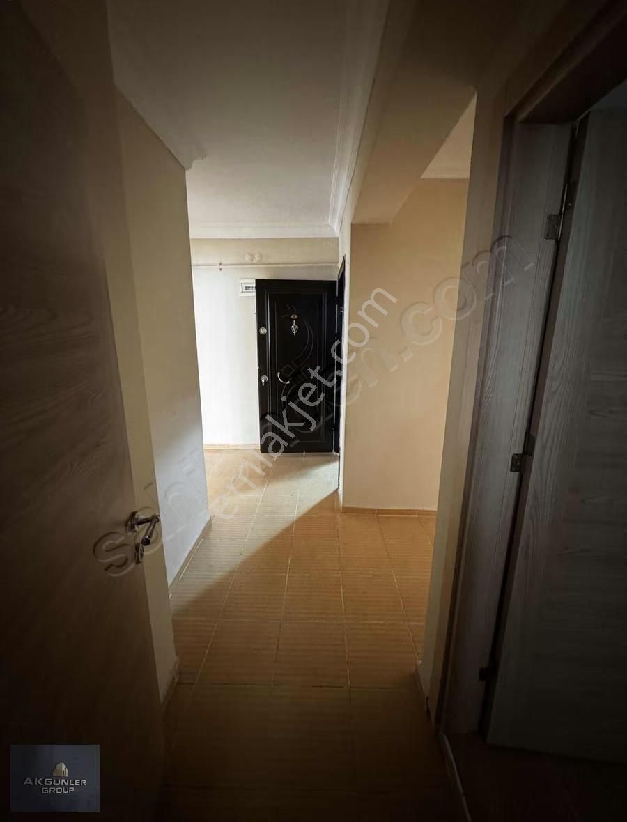 Gaziosmanpaşa Mahallesi Kiralık 2 + 1 Daire - Görsel 9