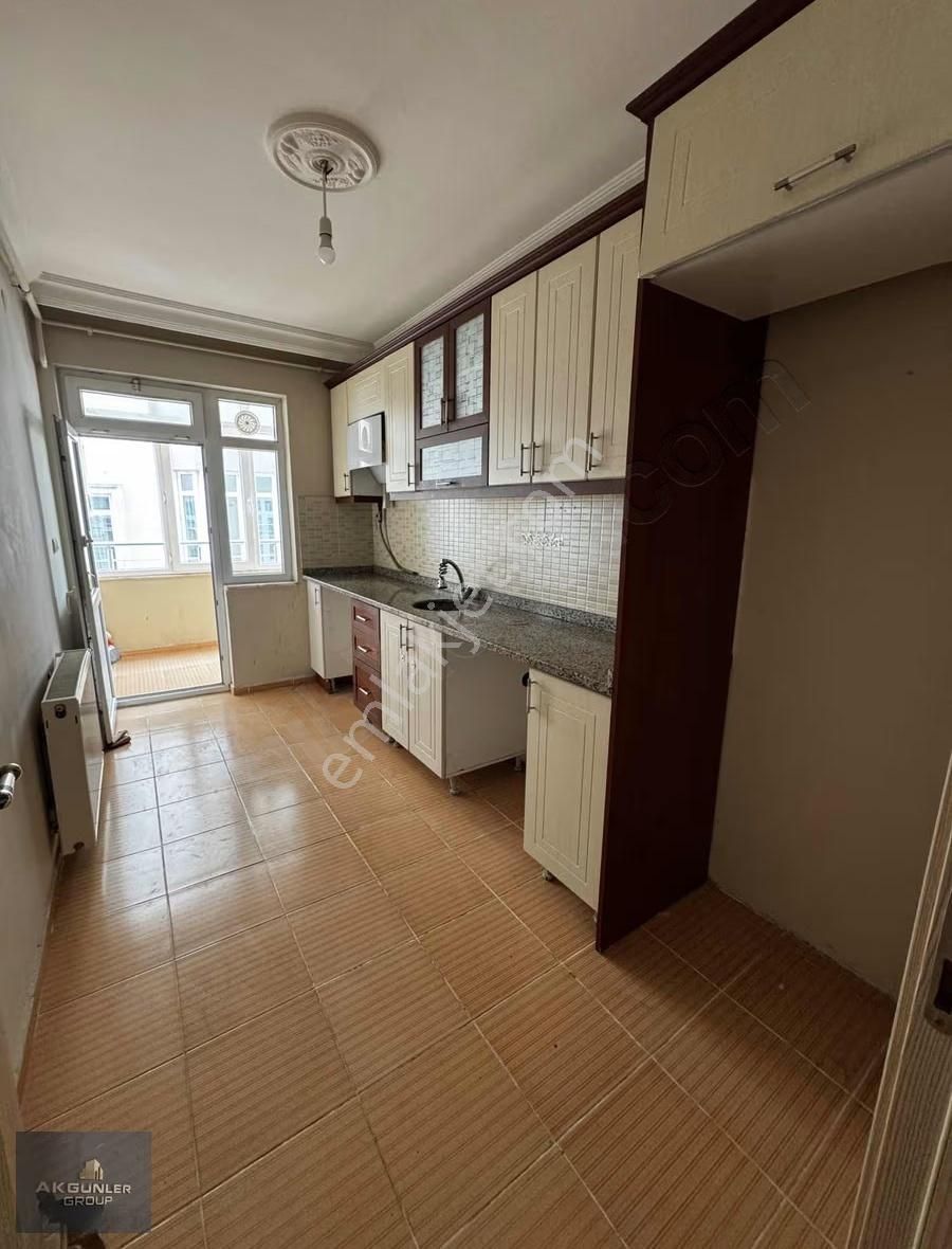 Gaziosmanpaşa Mahallesi Kiralık 2 + 1 Daire - Görsel 11