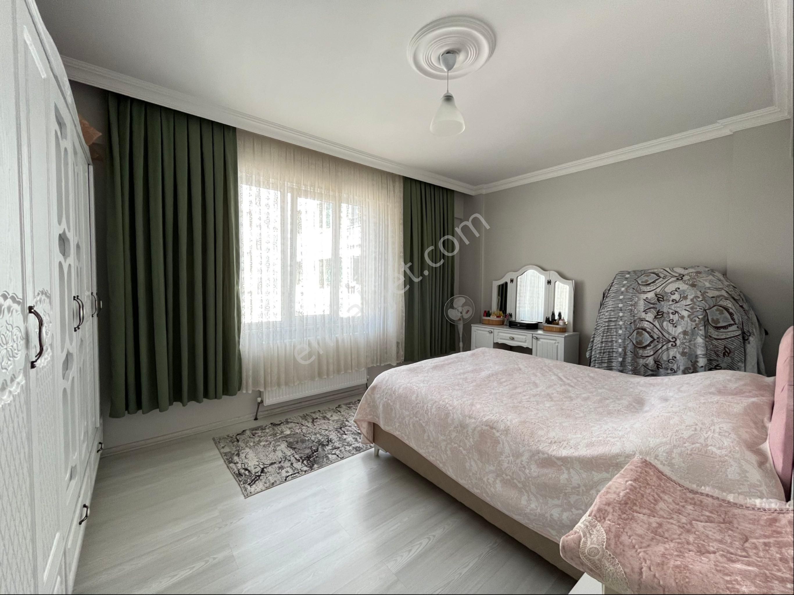 Havza 25 Mayıs Mahallesi Merkezde Satılık Ara Kat Mükemmel Daire - Görsel 17