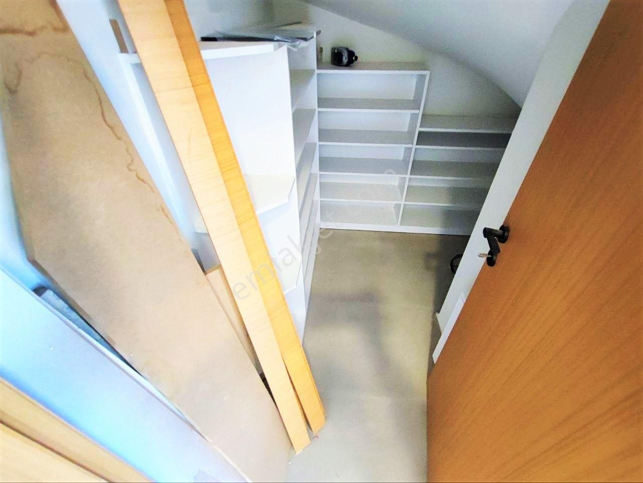 Güre'de Aygülden Sıfır Nezih Site İçi Tam Bağımsız Havuzlu Doğa İle İç İçe Muteşem 4+1 Satılık Villa - Görsel 13