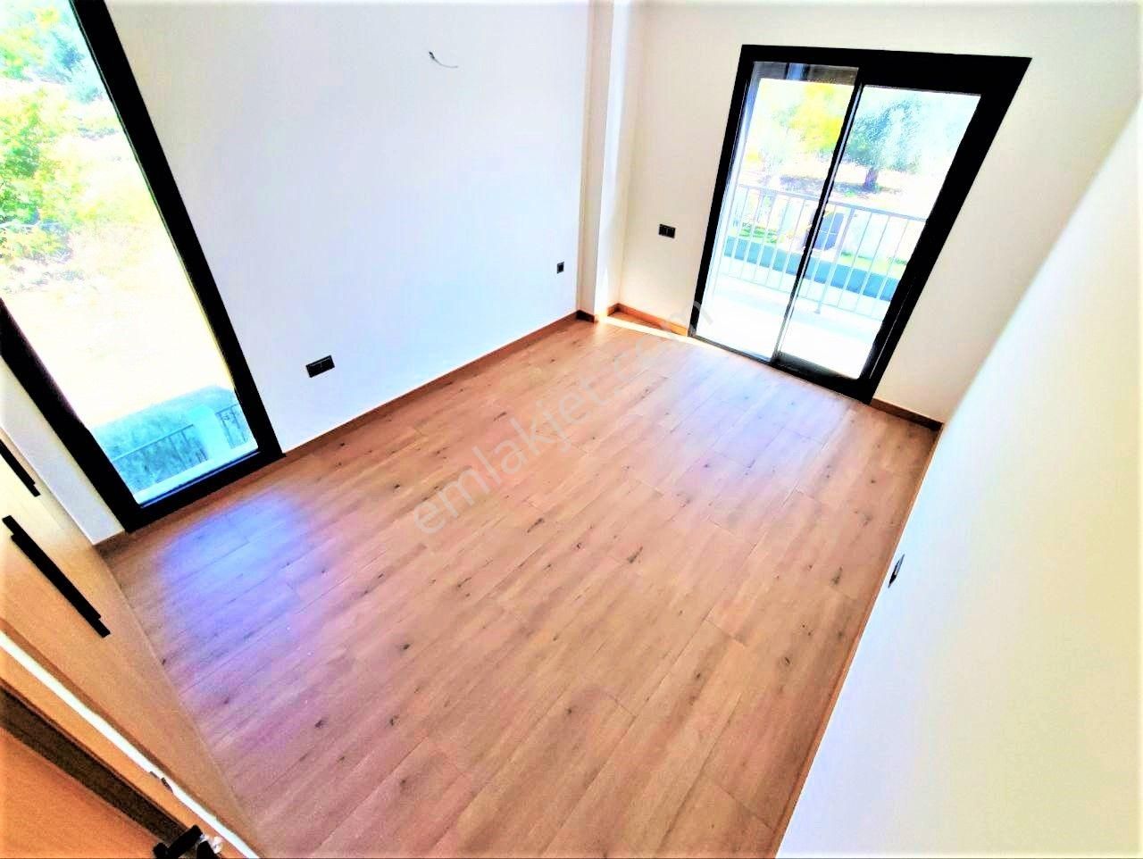 Güre'de Aygülden Sıfır Nezih Site İçi Tam Bağımsız Havuzlu Doğa İle İç İçe Muteşem 4+1 Satılık Villa - Görsel 21