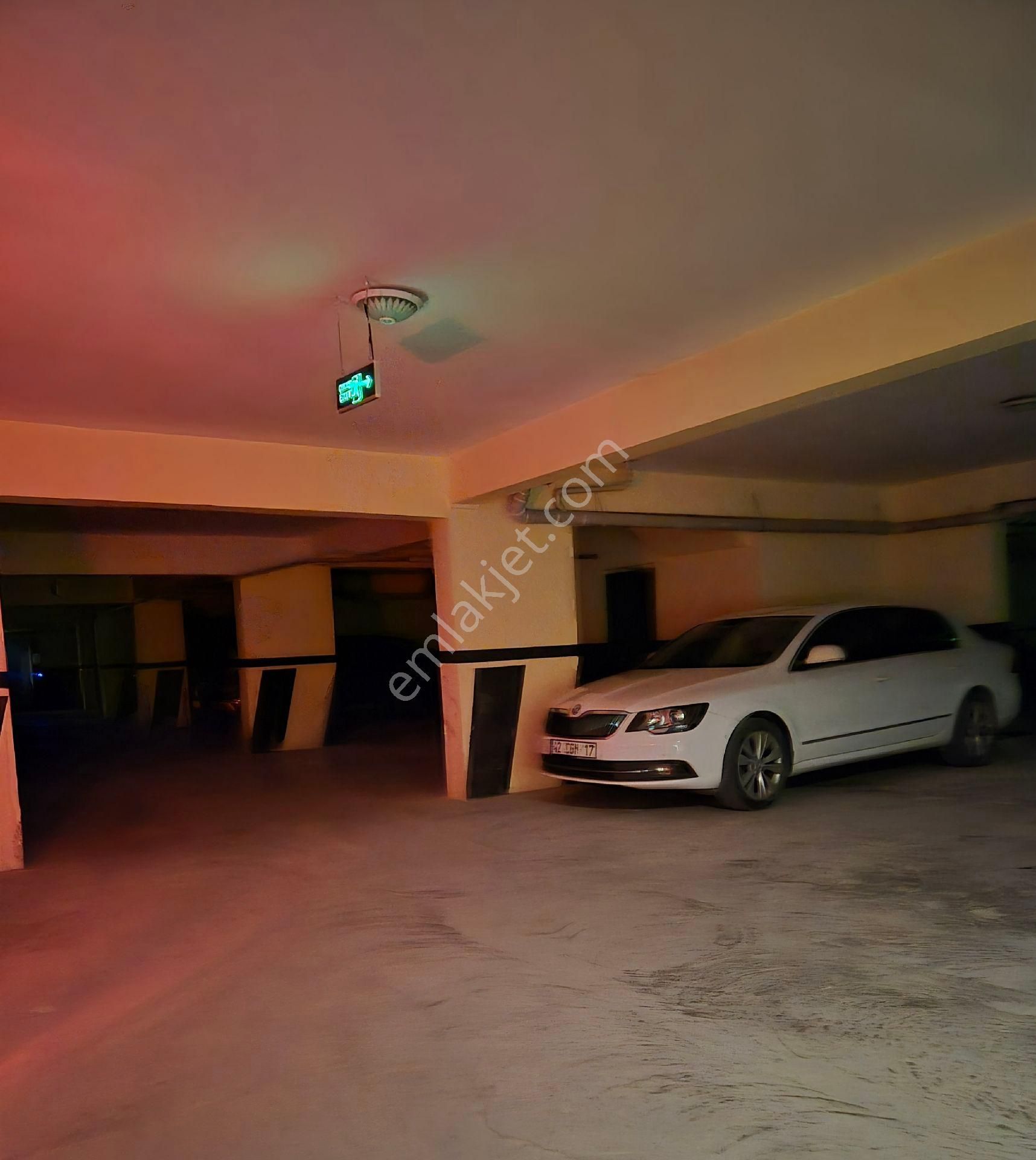 4+1 Ara Kat Bakımlı Daire - Görsel 20