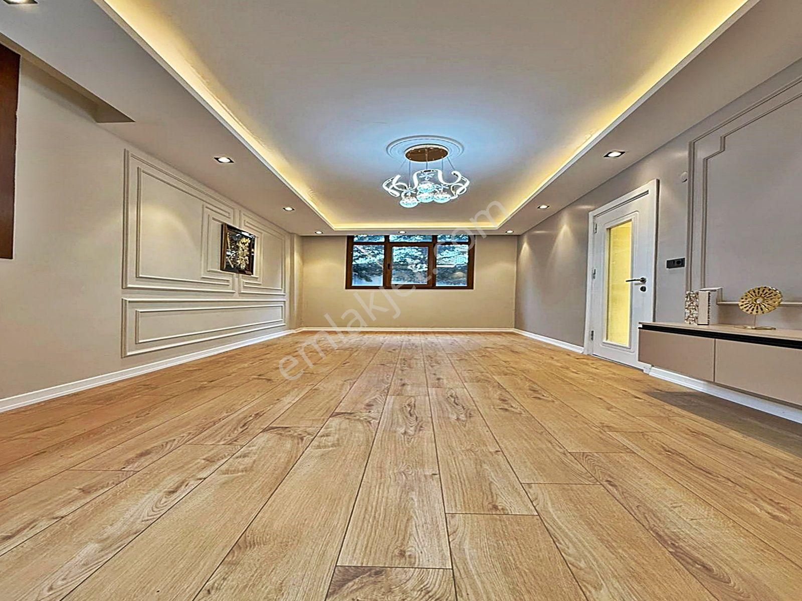 Beylikdüzü Kavaklı'da Hobi Bahçeli Geniş Alana Sahip Ultra Lüks Bahçe Katı !!! - Görsel 4