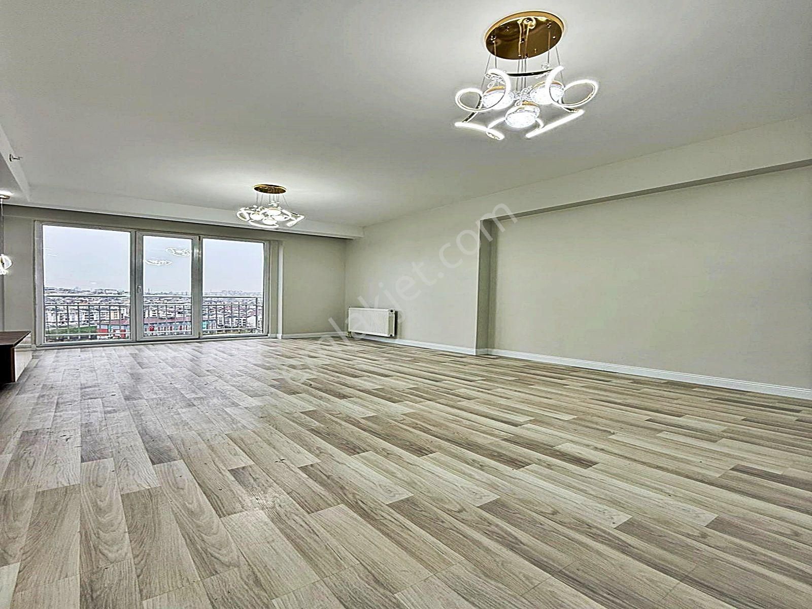 Merkezi Konumda Metrobüse Yakın Site İçinde 2+1 Lüks Daire !!! - Görsel 7