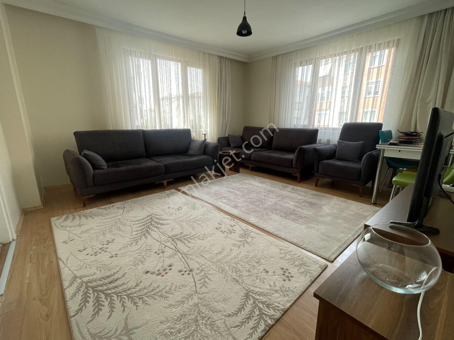 Mertcan Dan Soğanlık Metroya Ve Çarşıya Yürüme Arakat 2+1 Fırsat