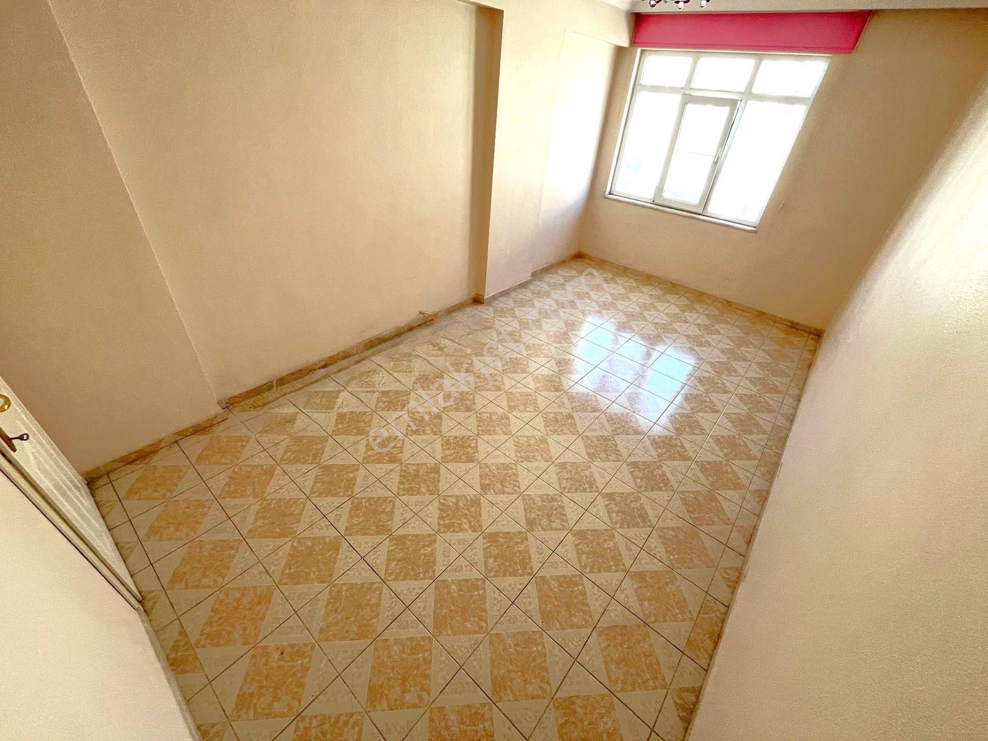 🌺aygül Farkı İle Akçay'da🌺 Merkezi Lokasyonda Ayrı Mutfaklı Geniş Çift Balkonlu 2+1 Satılık Daire - Görsel 22