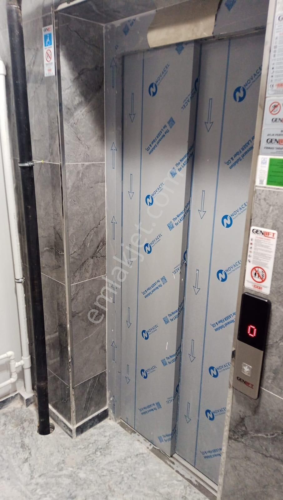 Kartal Çavuşoğlu 2+1 Kombi Asansör Salon+açık Mutfak - Görsel 8