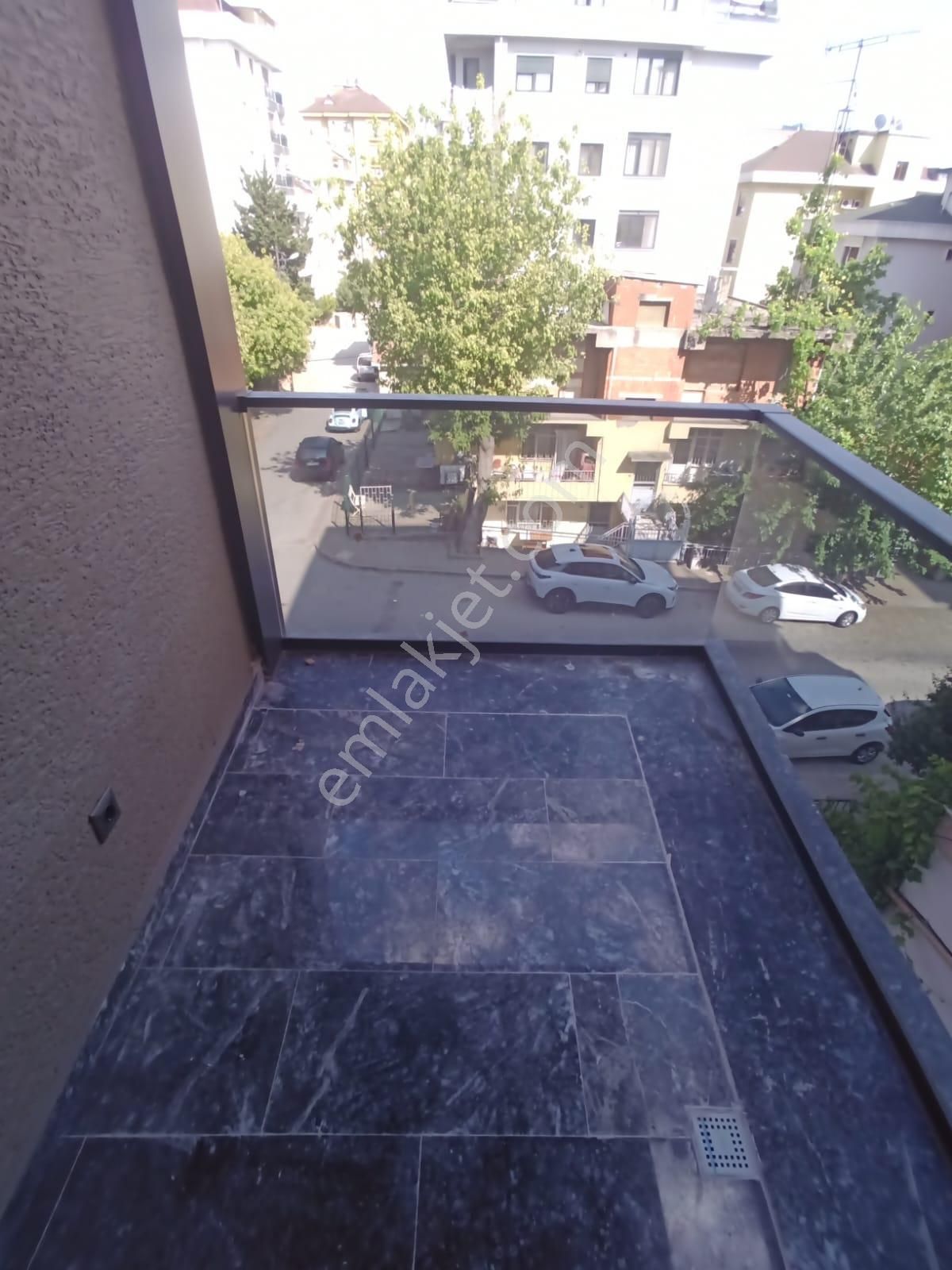 Kartal Çavuşoğlu 2+1 Kombi Asansör Salon+açık Mutfak - Görsel 11