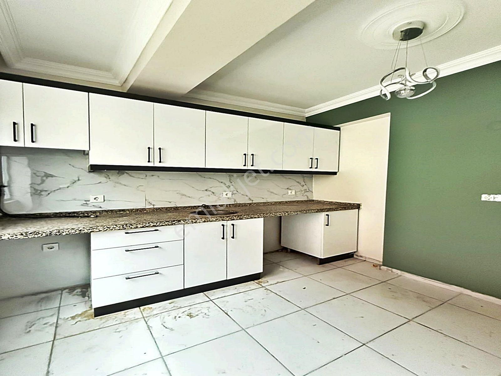 Esenyurt Meydana Yakın Sıfır Binada 2+1 Acil Satılık Arakat Daire !!! - Görsel 6