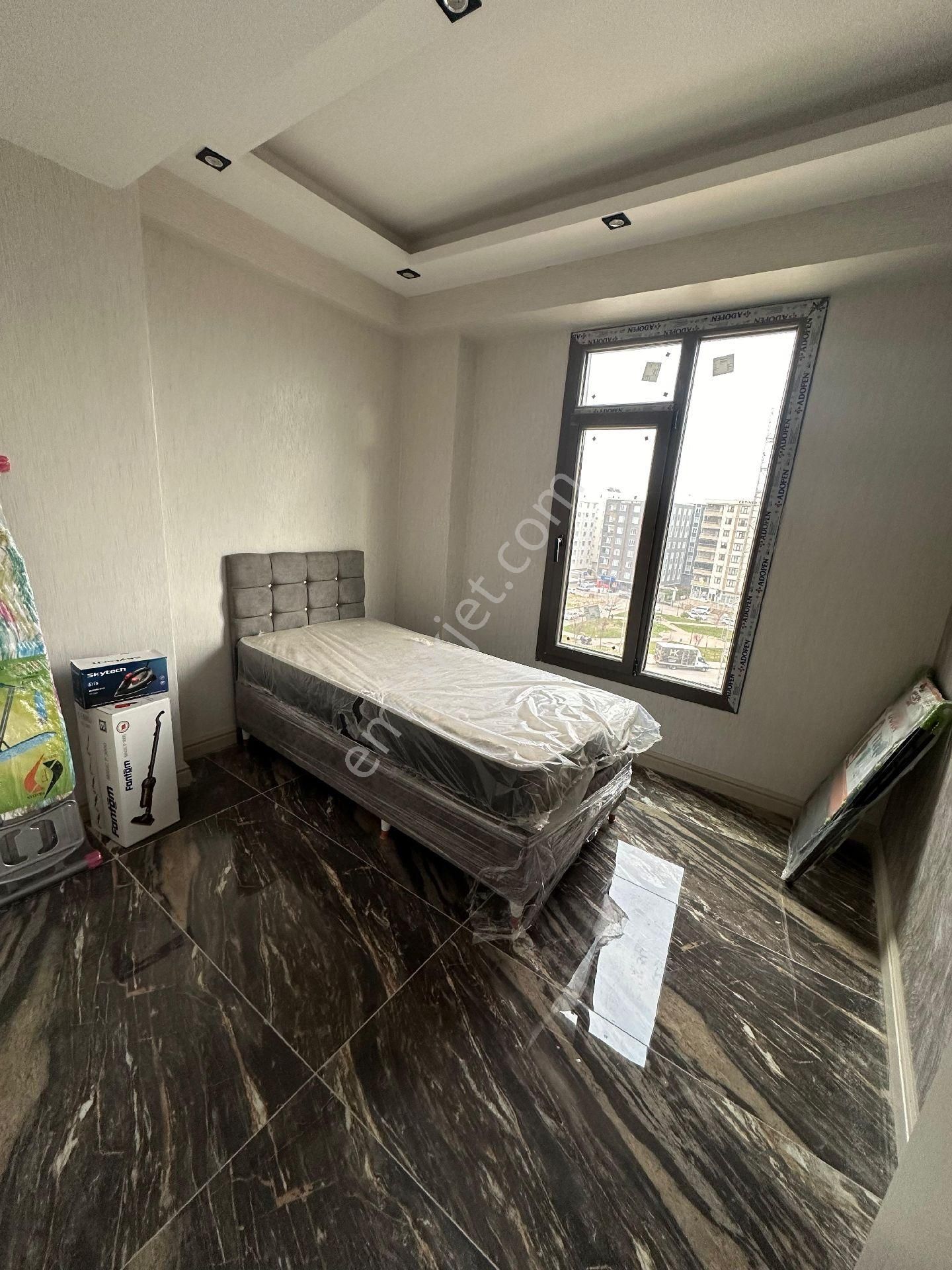 Doğu Emlaktan Eşyali Kiralık - Görsel 2