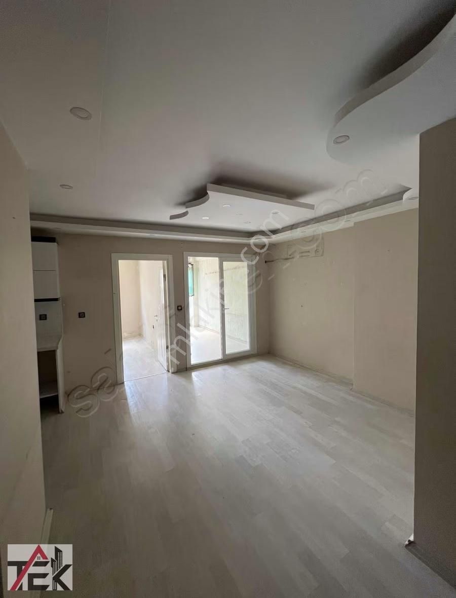 Bayraklı Çiçek Mh İzban Yakını 2+1 Geniş Kiralık Daire - Görsel 2