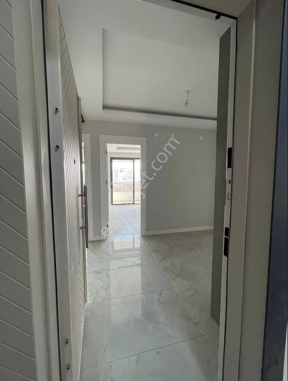 Sahibinden Sultangazi'de Kiralık 2+1 Daire Sahibi İletişim: 𝑂𝟧3𝟕' - 244' - 𝑂4𝟧1' ✔️ - Görsel 11