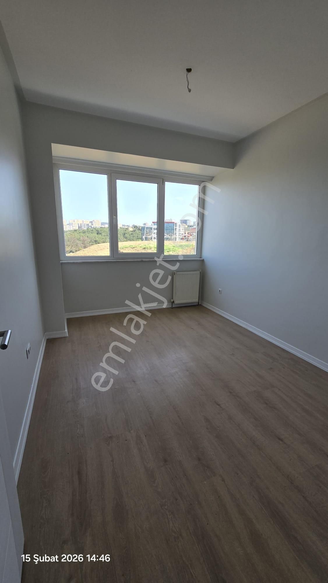 Dumankaya Dizayn Sitesinde Ara Kat Eşyalı Kiralık 2+1 Daire. - Görsel 2